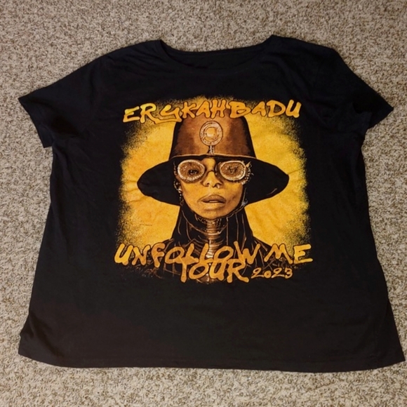 Erykah Badu Unfollow Me Tour 2023 Black Crewneck T-Shirt Women's Size M - Picture 1 of 10